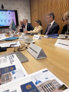 Zdjęcie z konferencji PAP "okrągły stół"